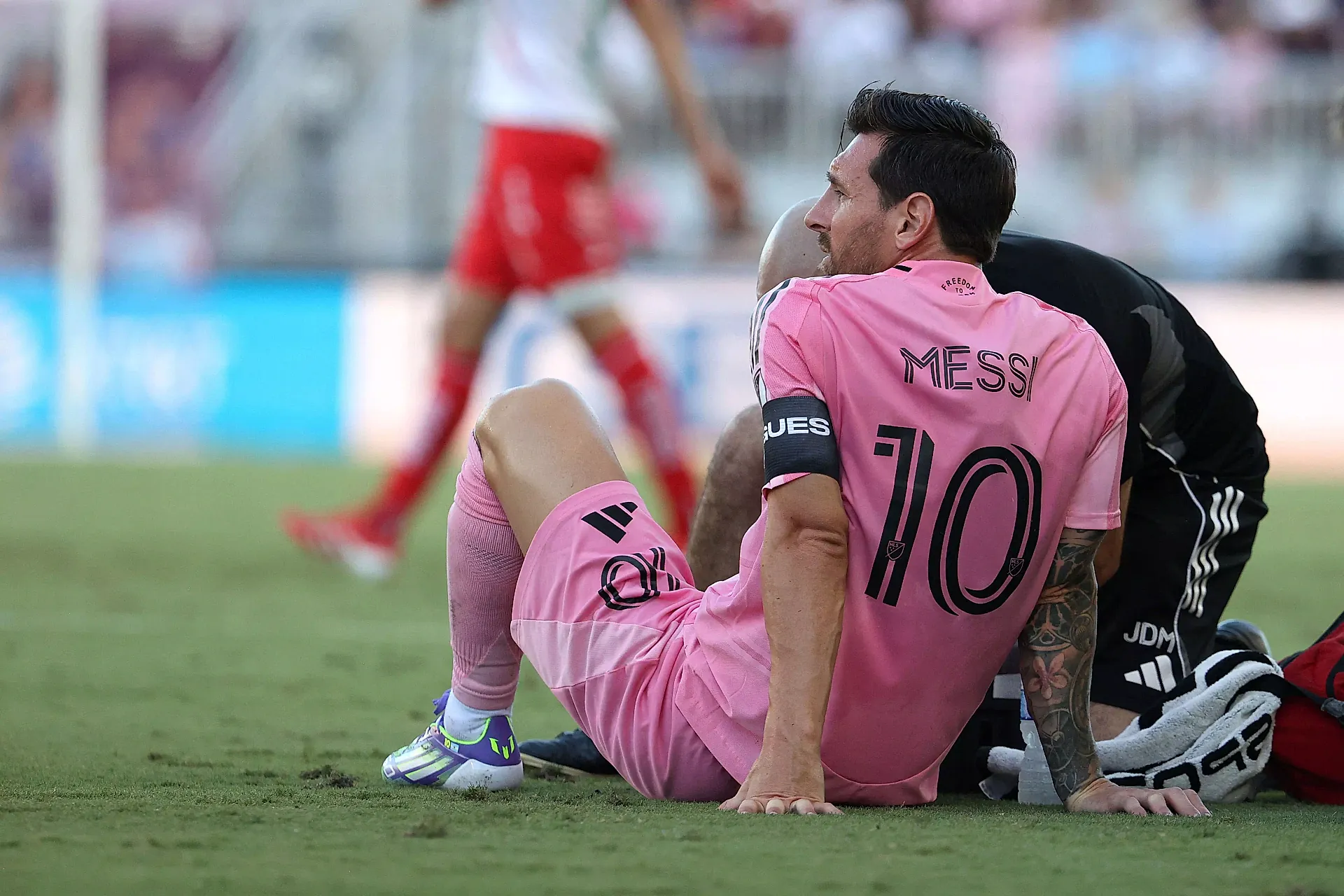 Lionel Messi Could Not Continue the Match: Will He Be at the World Cup?