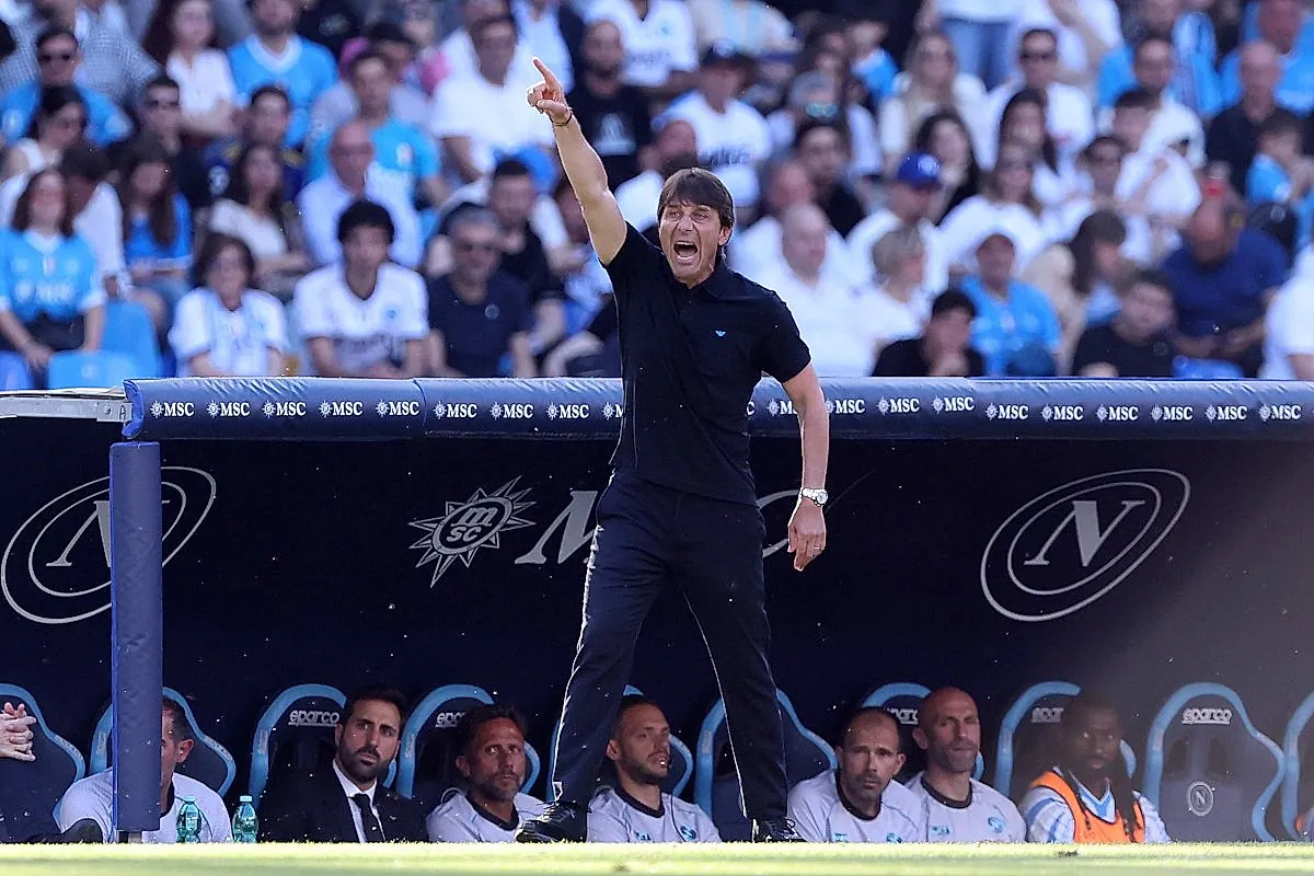 L'ère Antonio Conte prend fin à Naples : "Mon temps est écoulé"