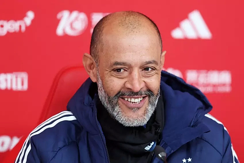  Beşiktaş Lance l'Hameçon pour Nuno Espírito Santo