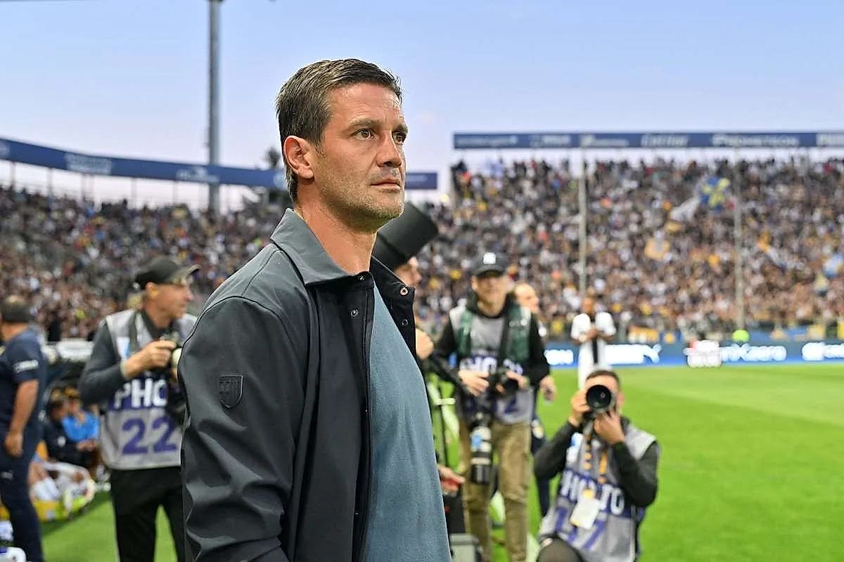 le Jeune Entraîneur de l'Inter a Mérité la Médaille : Chivu Renouvelle Jusqu'en 2028, Salaire Doublé