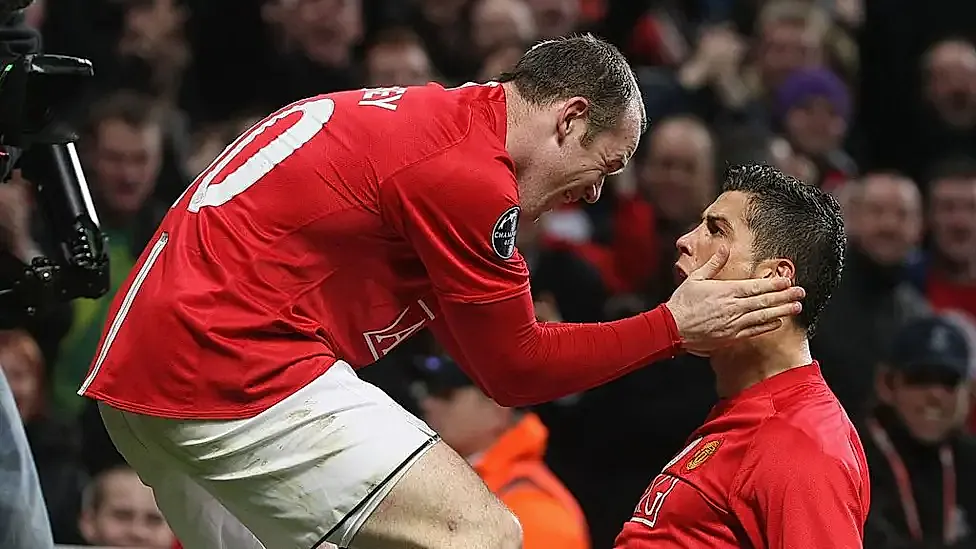Rooney explique : pourquoi Ronaldo est-il toujours hors-jeu ?