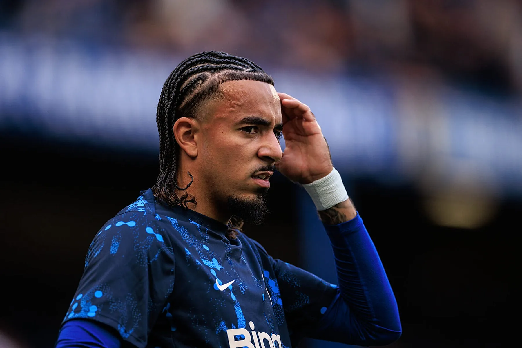 Chelsea prêt à vendre Malo Gusto: City en discussions