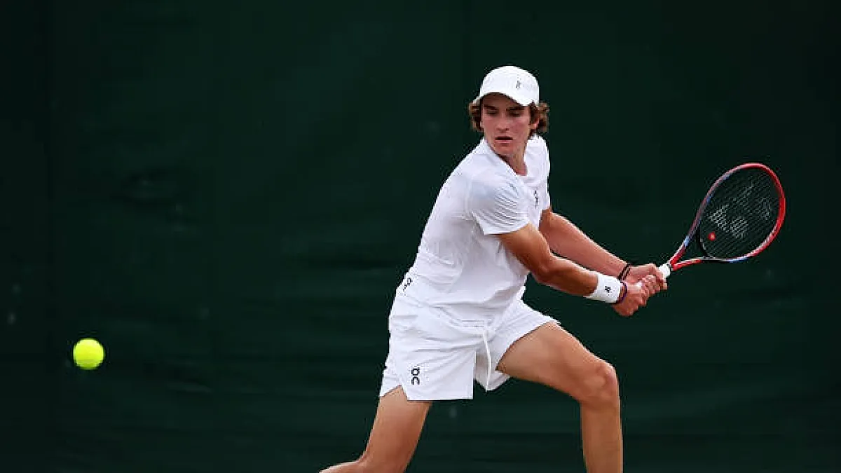 Fonseca cruises to a Wimbledon first-round win