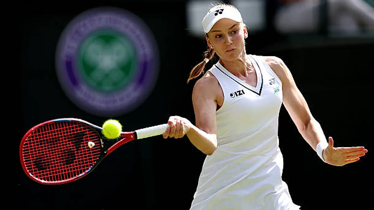 Elena Rybakina, a la tercera ronda de Wimbledon