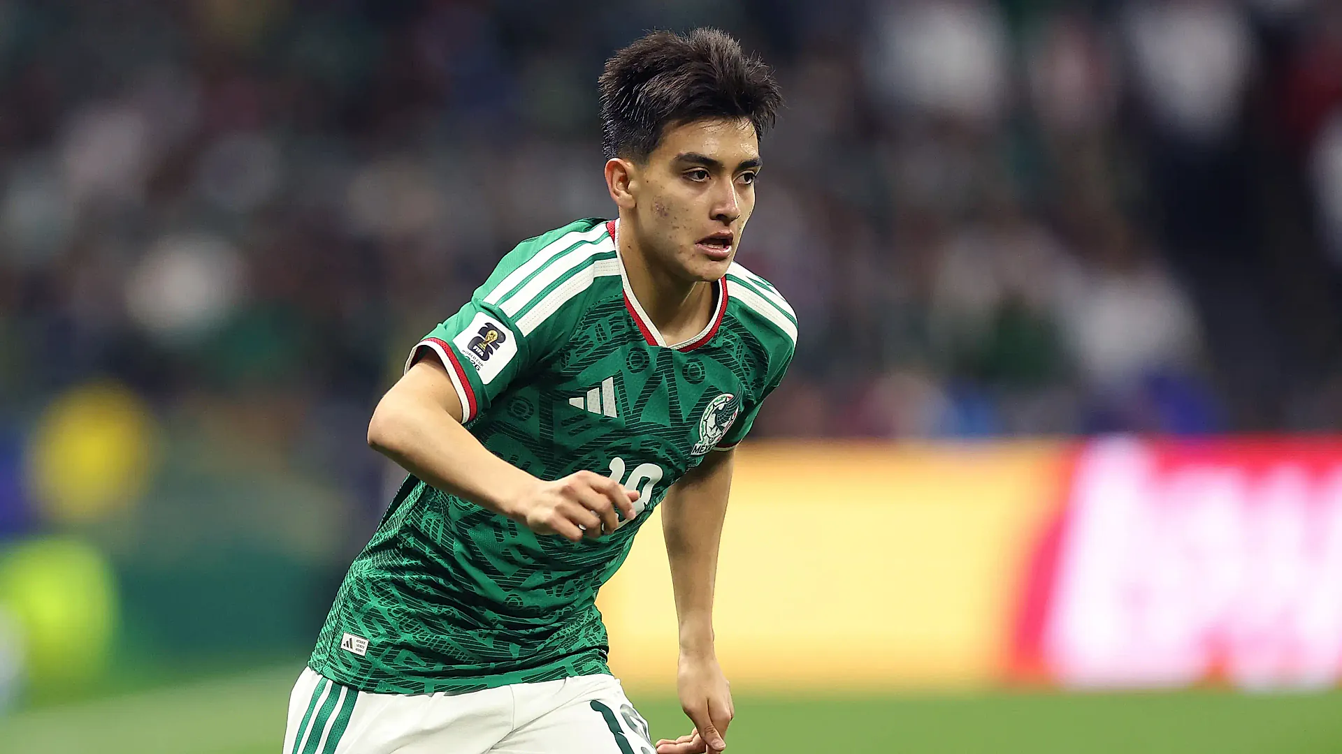 Liverpool’s Iraola Targets Mexican Wonderkid Mora!