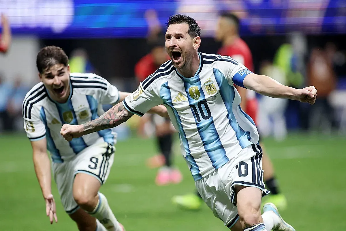 Messi's last dance goes on: Argentina in semis