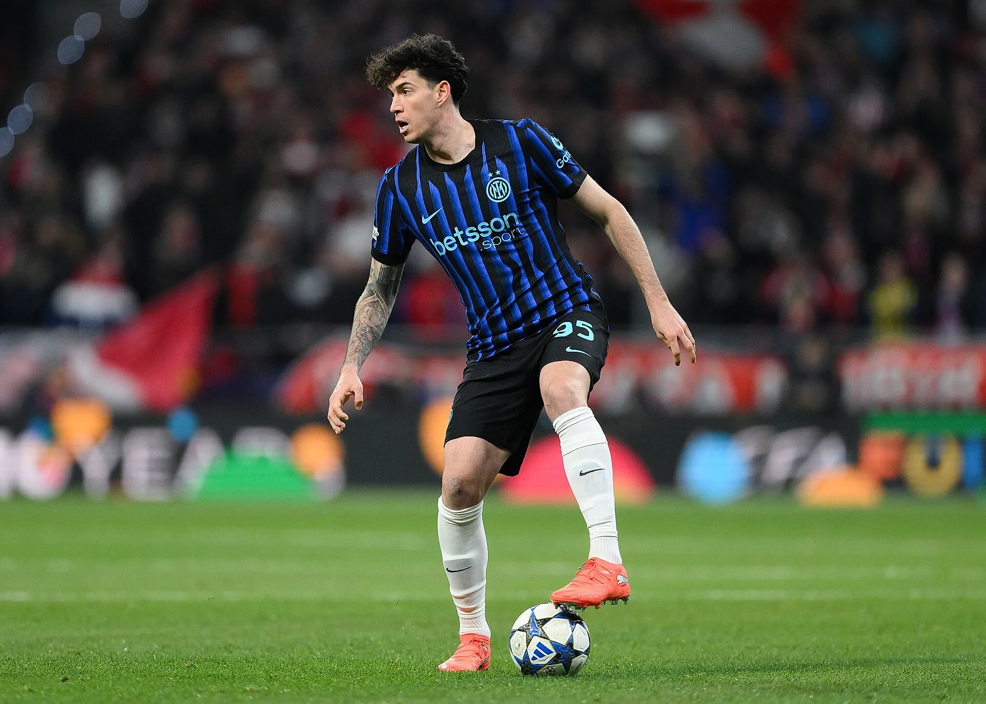 Al Hilal Targets Bastoni