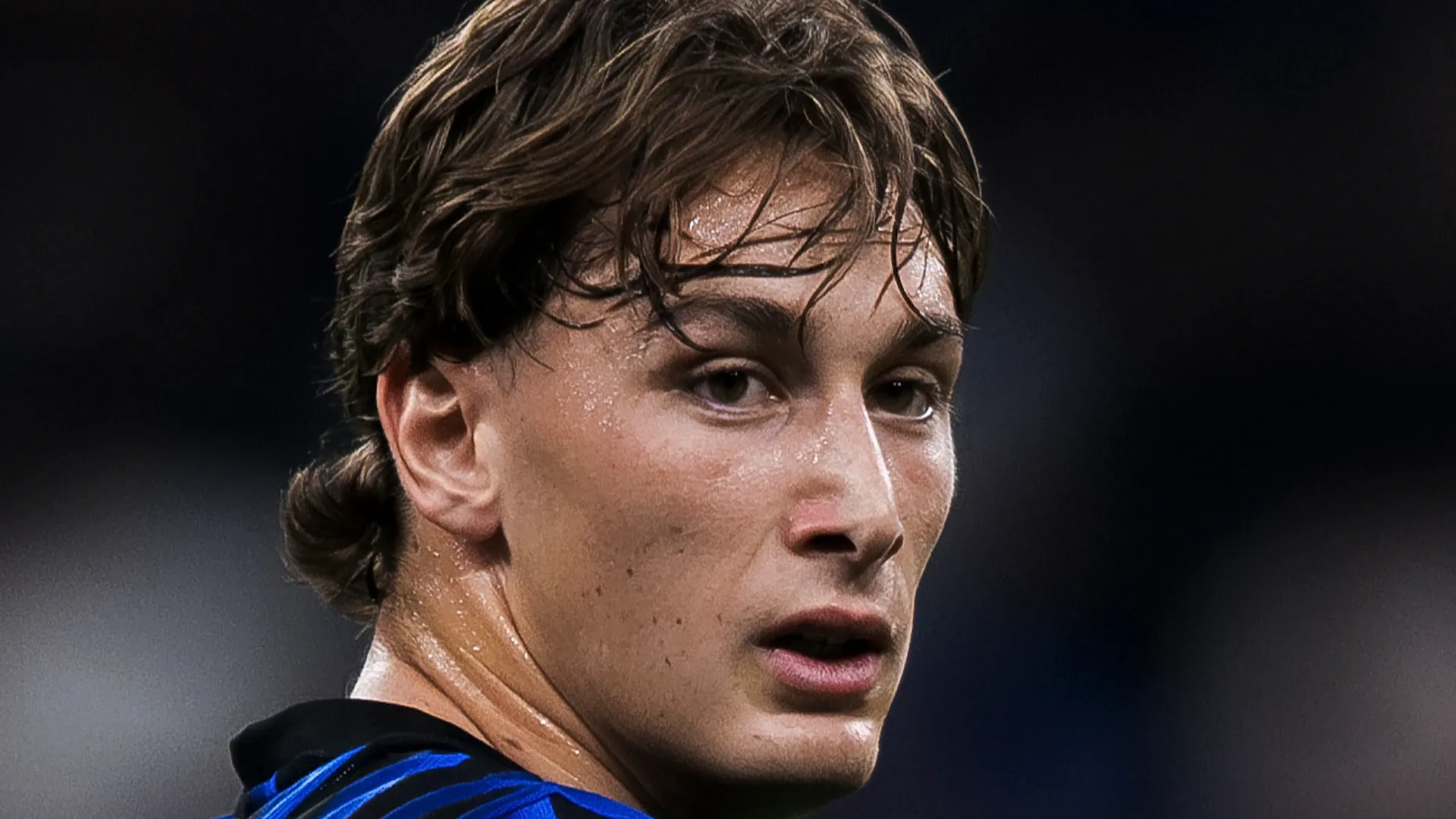 Inter tie down Esposito until 2031